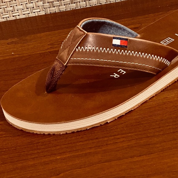 Tommy Hilfiger Brown Drogo Flip Flop Sandals 11 - Picture 4 of 8